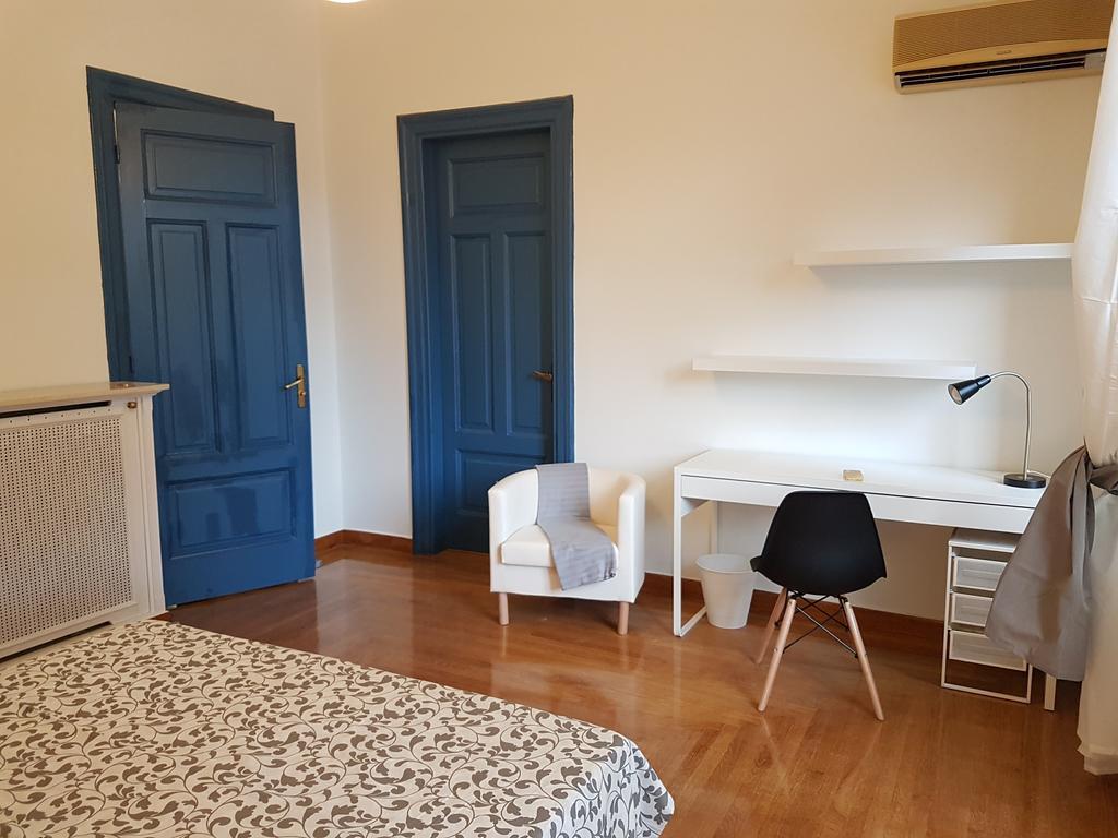 Errathens Aegean Apartment - Athens Center, 5 Bd, 2 Bath Exterior foto